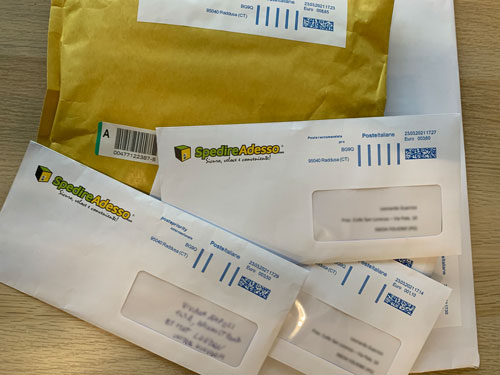 lettere e buste affrancate